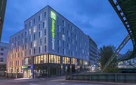 Holiday Inn Express - Wuppertal - Hauptbahnhof, an IHG Hotel